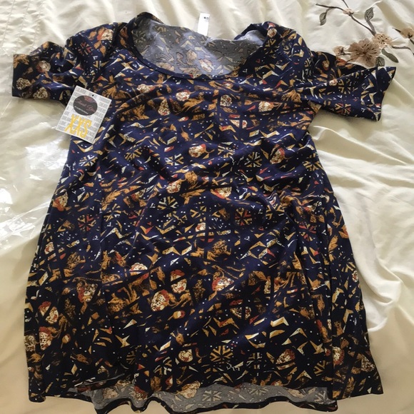 BNWT XXS Lularoe Perfect T - Picture 1 of 2